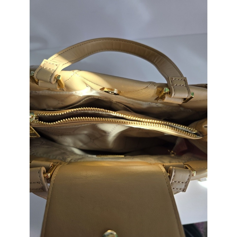 Steve Madden Quilted Tote Bag Womens Large Tan Excellent‎ Scarf Chain Detail - Picture 9 of 16